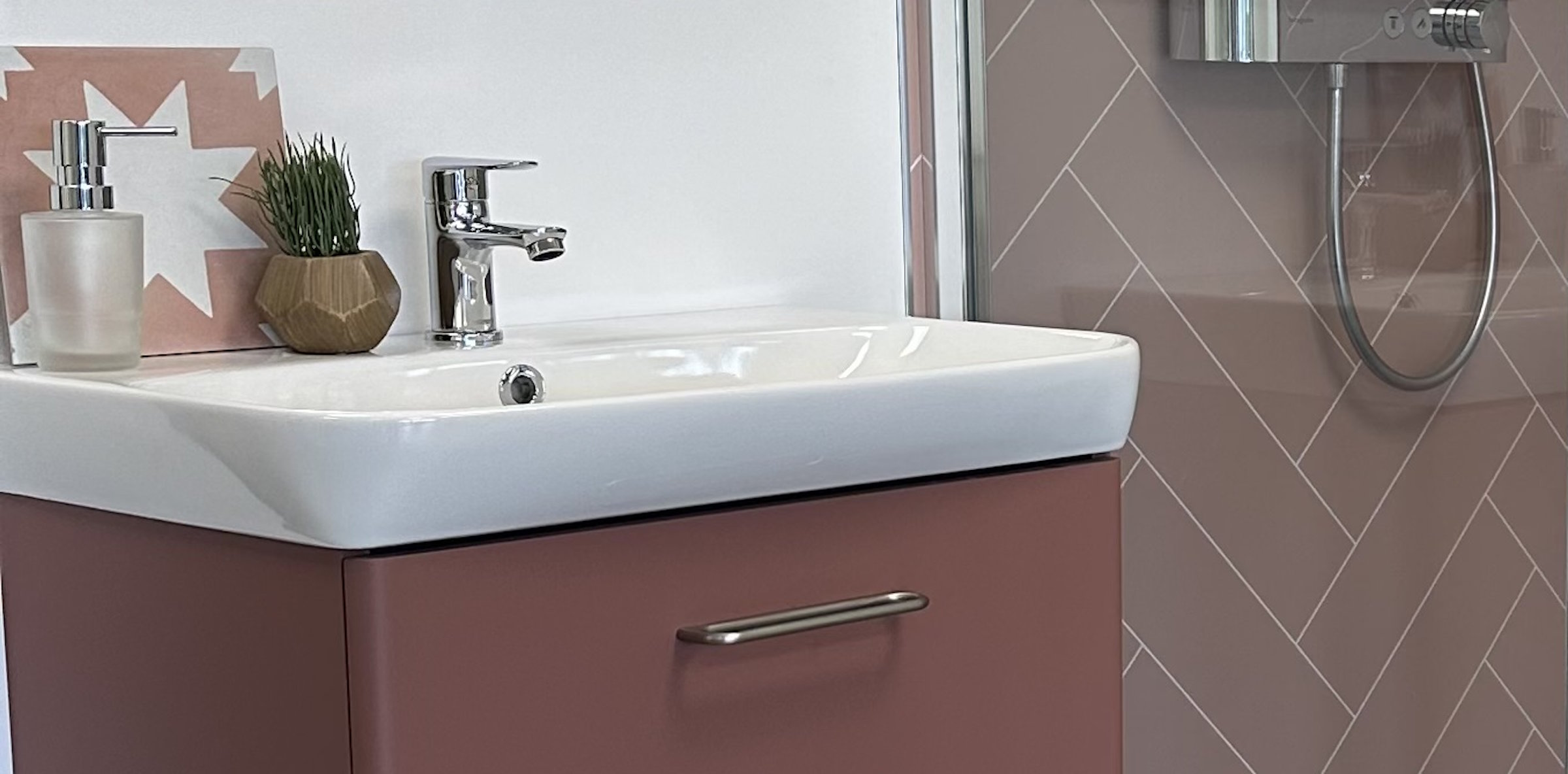 View of the Gas Centre Bathrooms Shirley showroom - Image 7